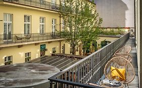 Vn48 Suites By Adrez